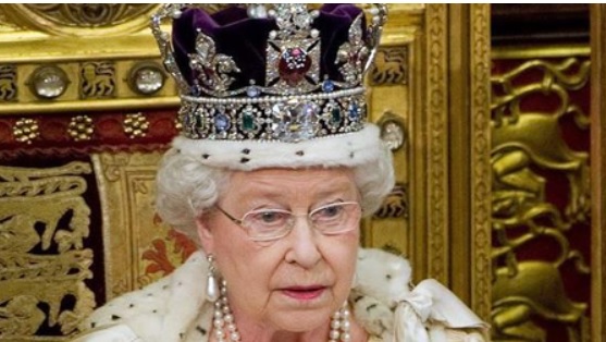 ब्रिटेन की महारानी एलिजाबेथ द्वितीय का निधन।